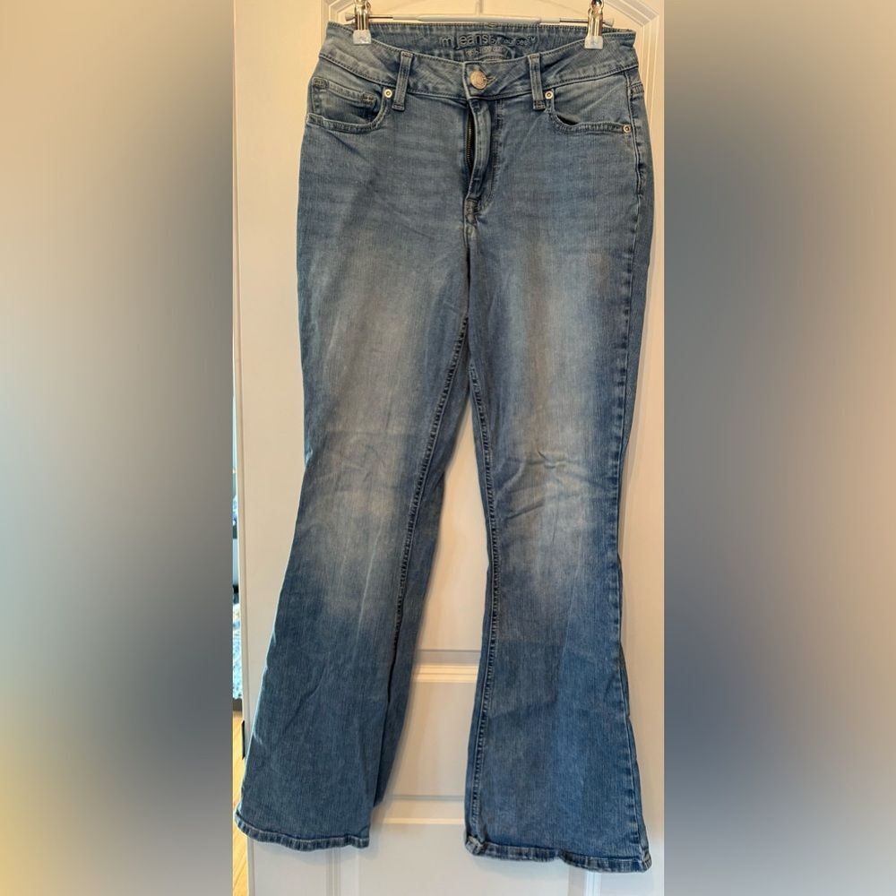 Lot of Maurice’s High Rise Flare jeans size 6 R